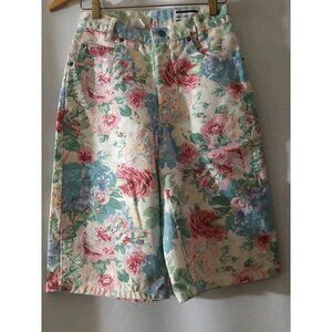 Vintage Memphis Size 5 Flowered Denim Jeans Shorts 25 x 11